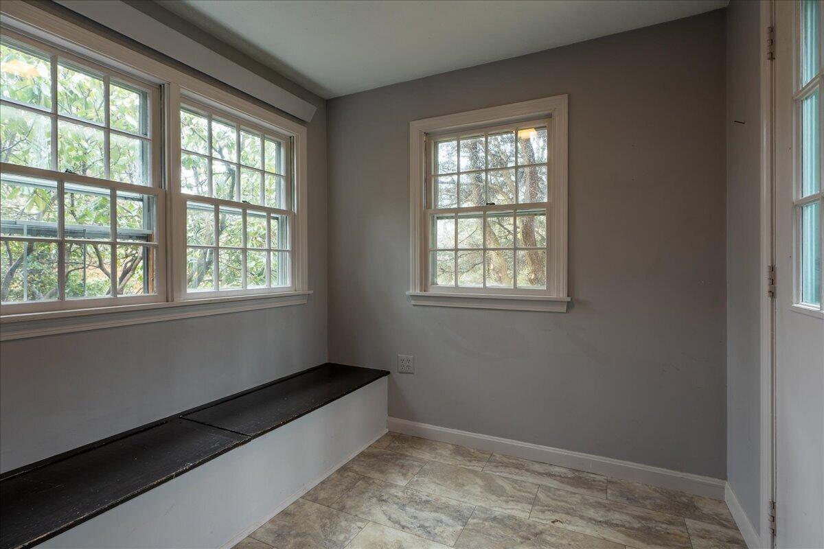 200 Mistic Avenue, Rockport, ME, 04856