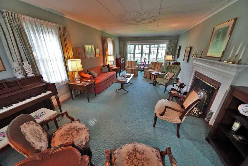 33 Pleasant Street, Houlton, ME, 04730