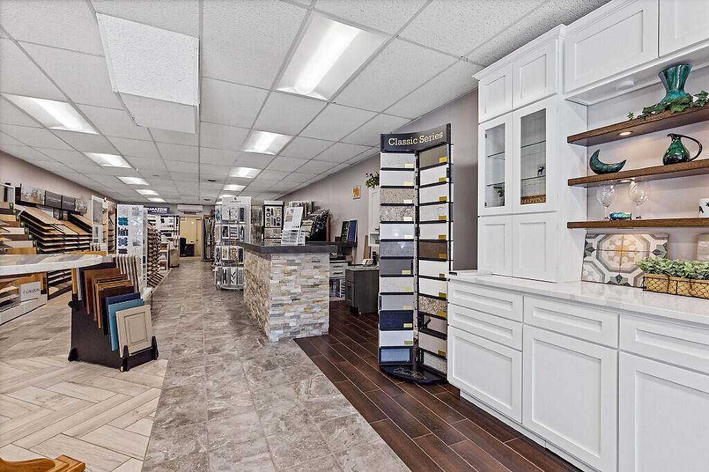 413 Wilton Road, Farmington, ME, 04938