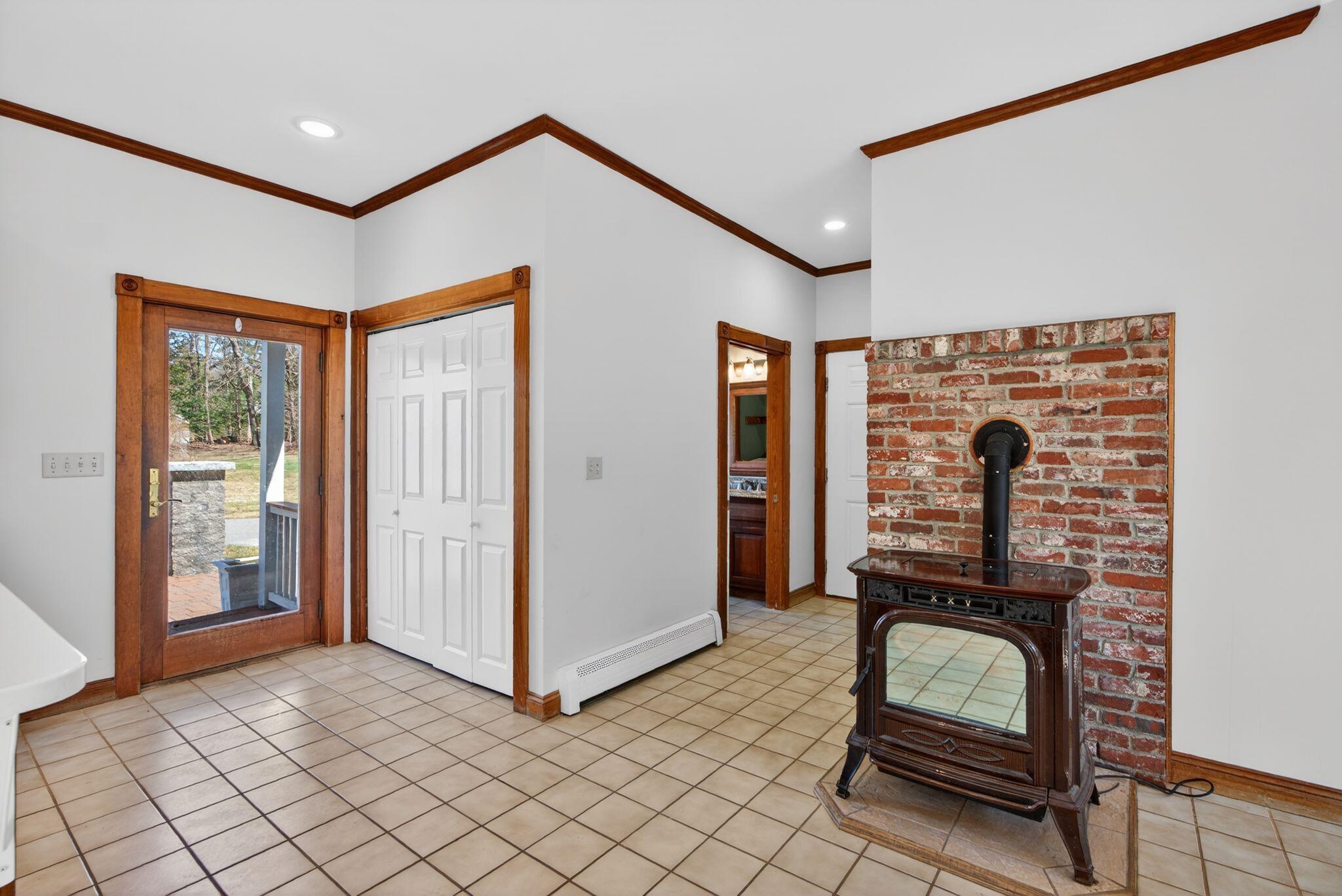 26 Fieldcrest Drive, Gorham, ME, 04038