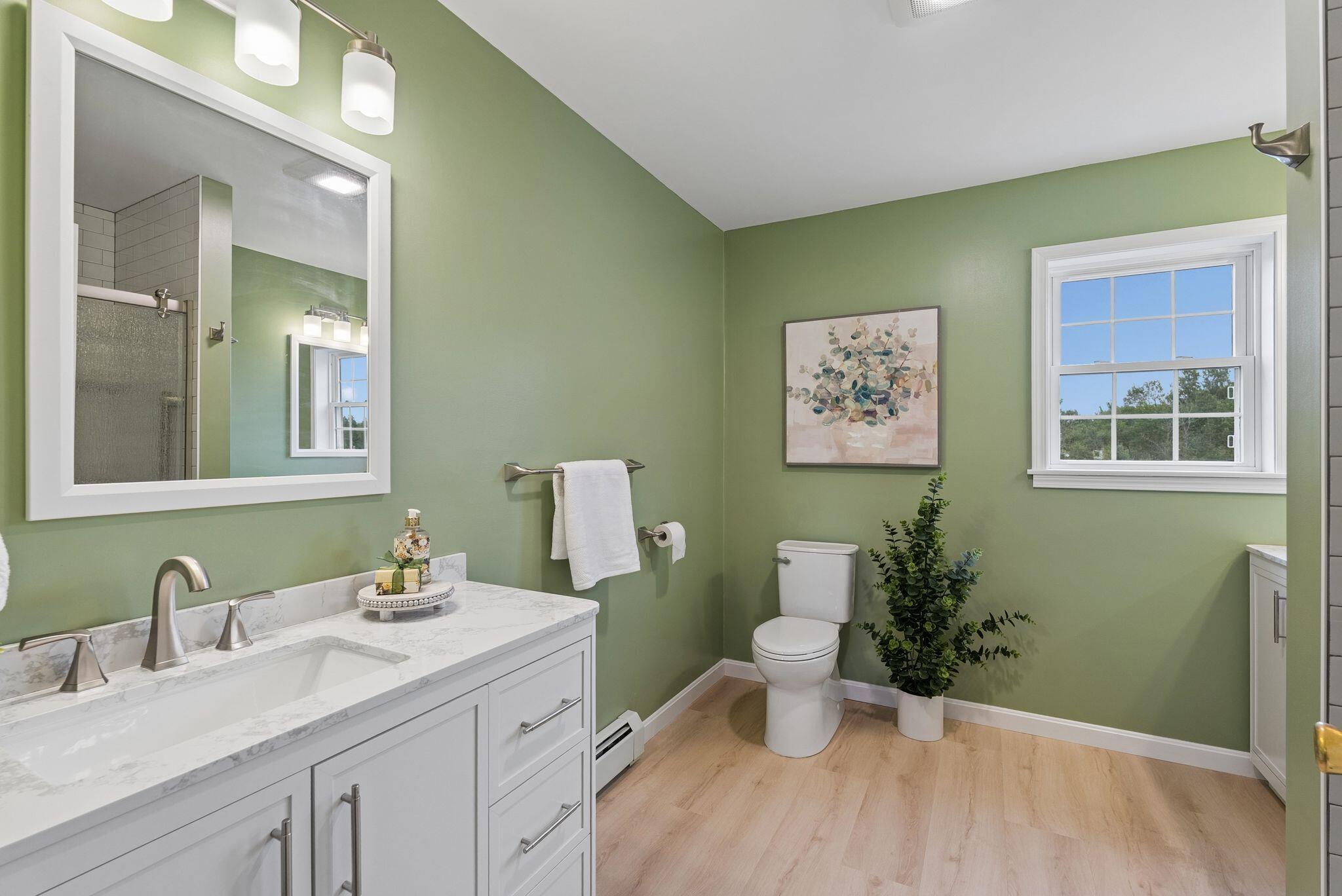 31 Murray Drive, Buxton, ME 04093 31 Murray Dr