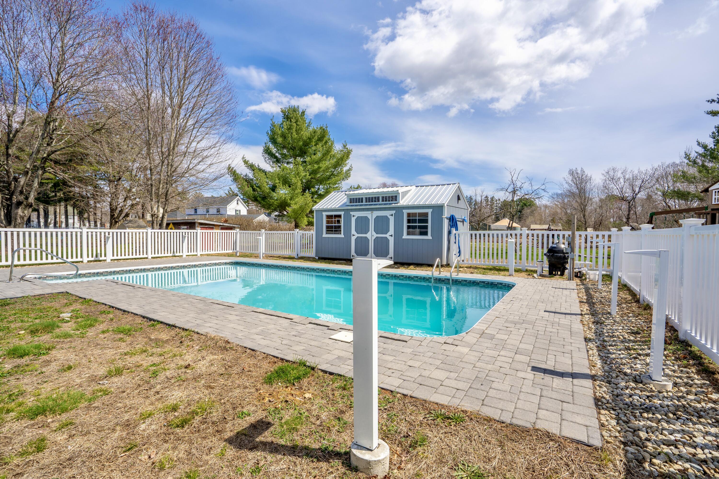 7 Sunset View Street, Gray, ME, 04039