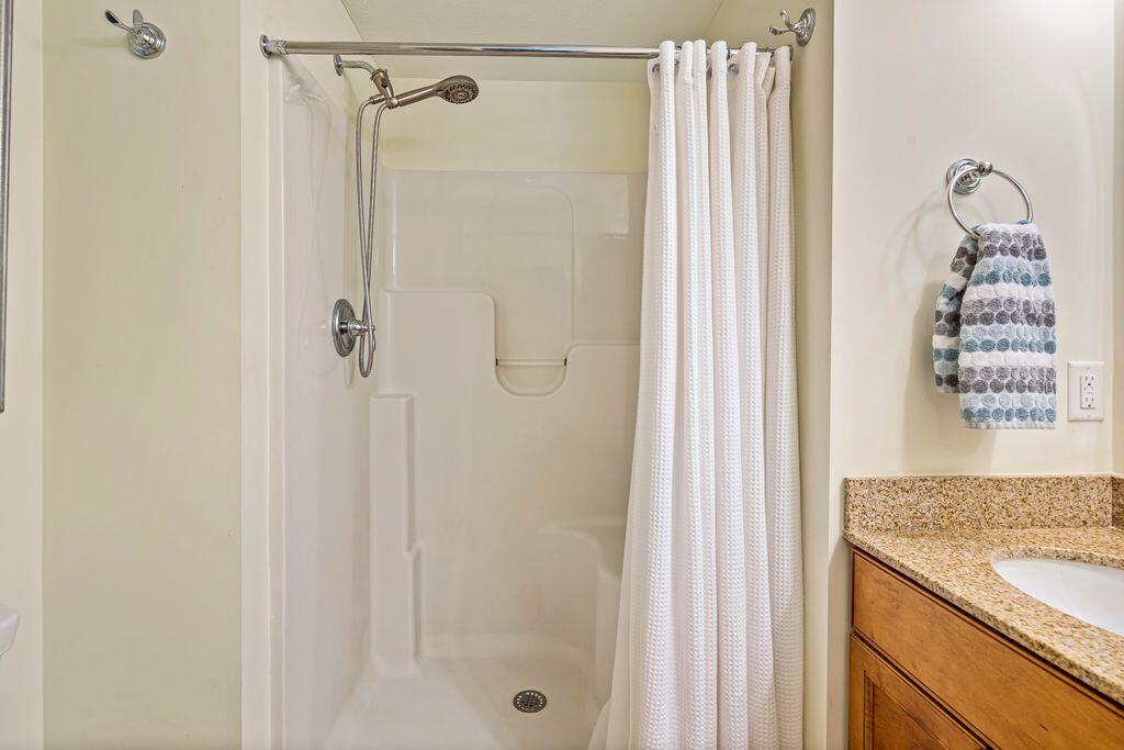 43 Schooner Way UNIT 27, Wells, ME, 04090