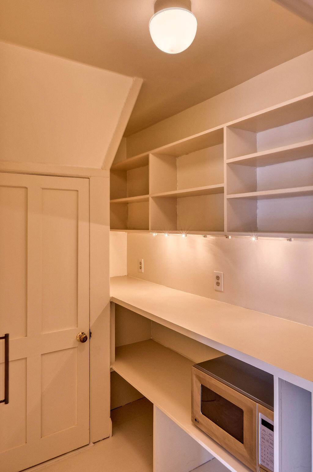 565 Bagaduce Road, Brooksville, ME, 04617