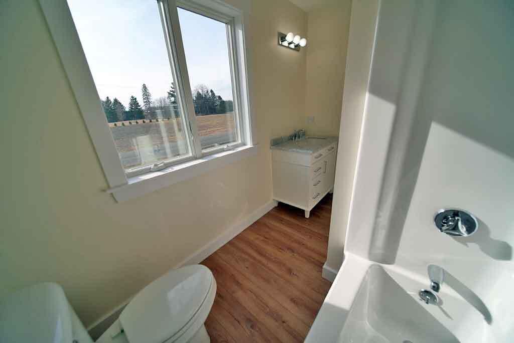 15 Lilac Lane, Houlton, ME, 04730