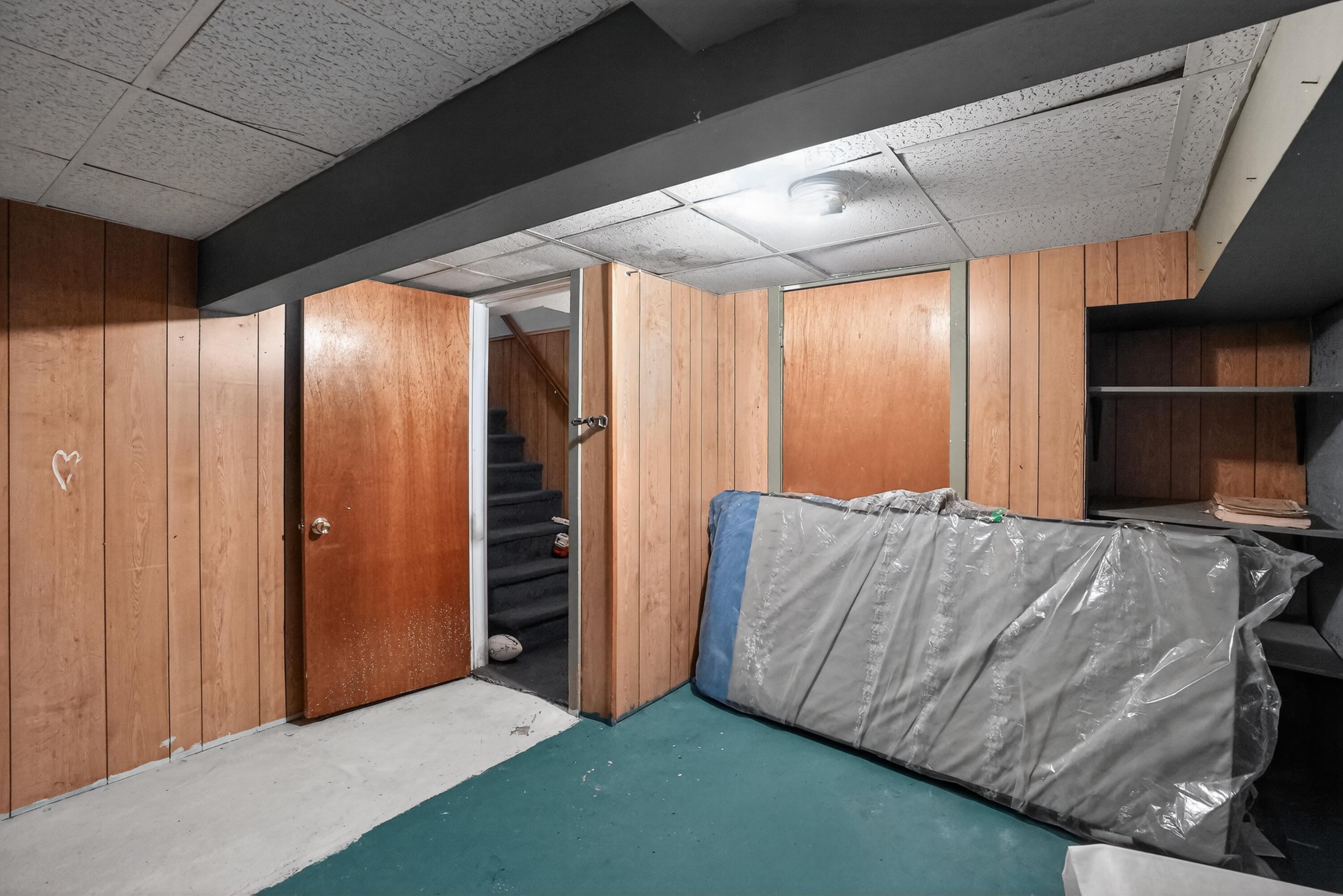 60 Orchard Street, Auburn, ME, 04210