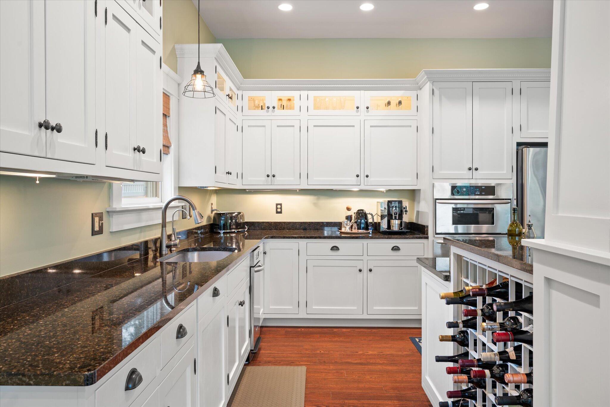 35-Kitchen