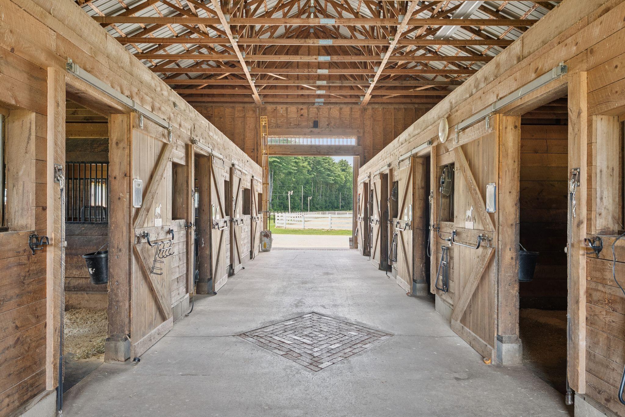 305 River Road, Hollis, ME, 04042