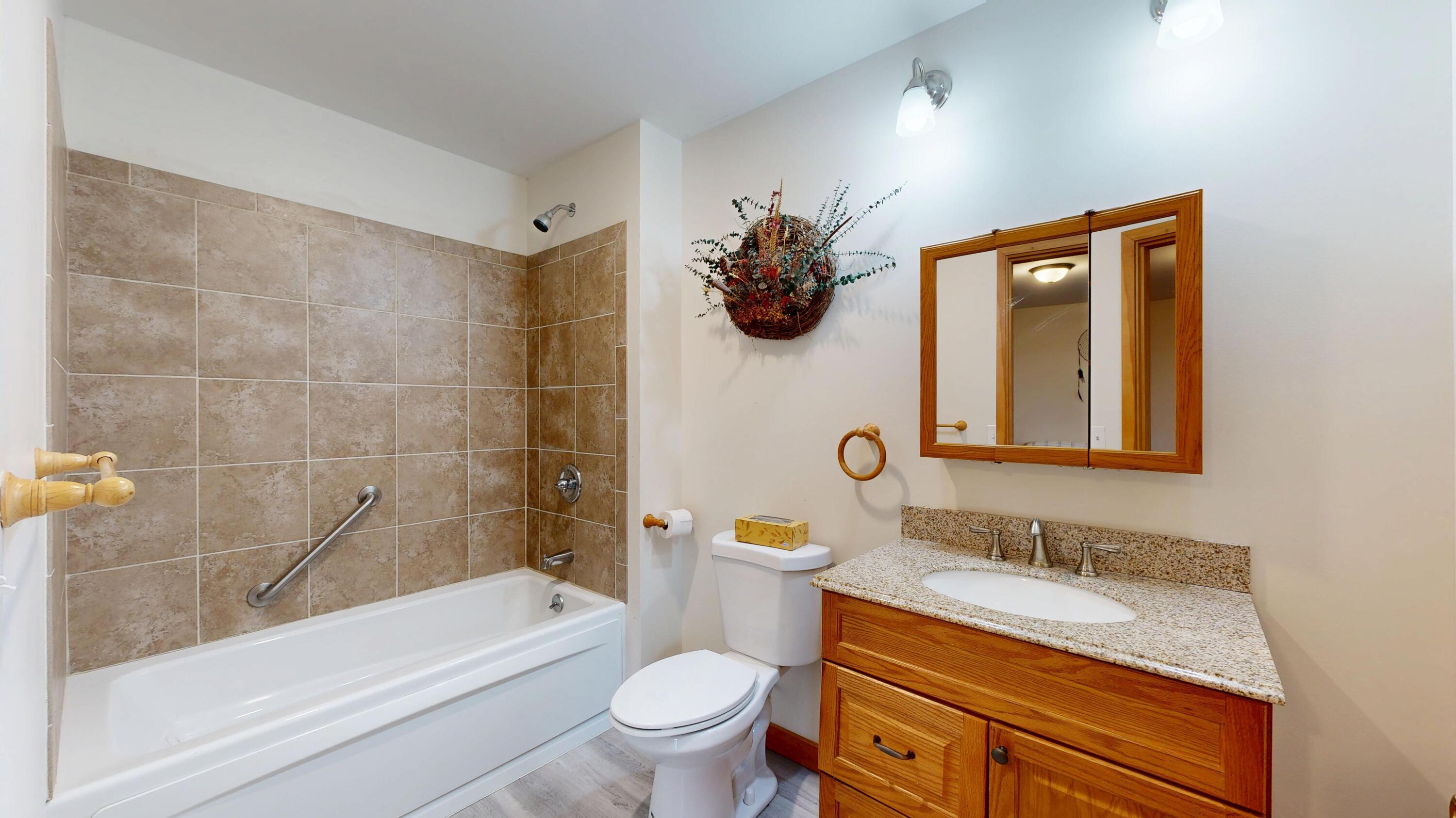 568 Quaker Ridge Road, Greene, ME, 04236