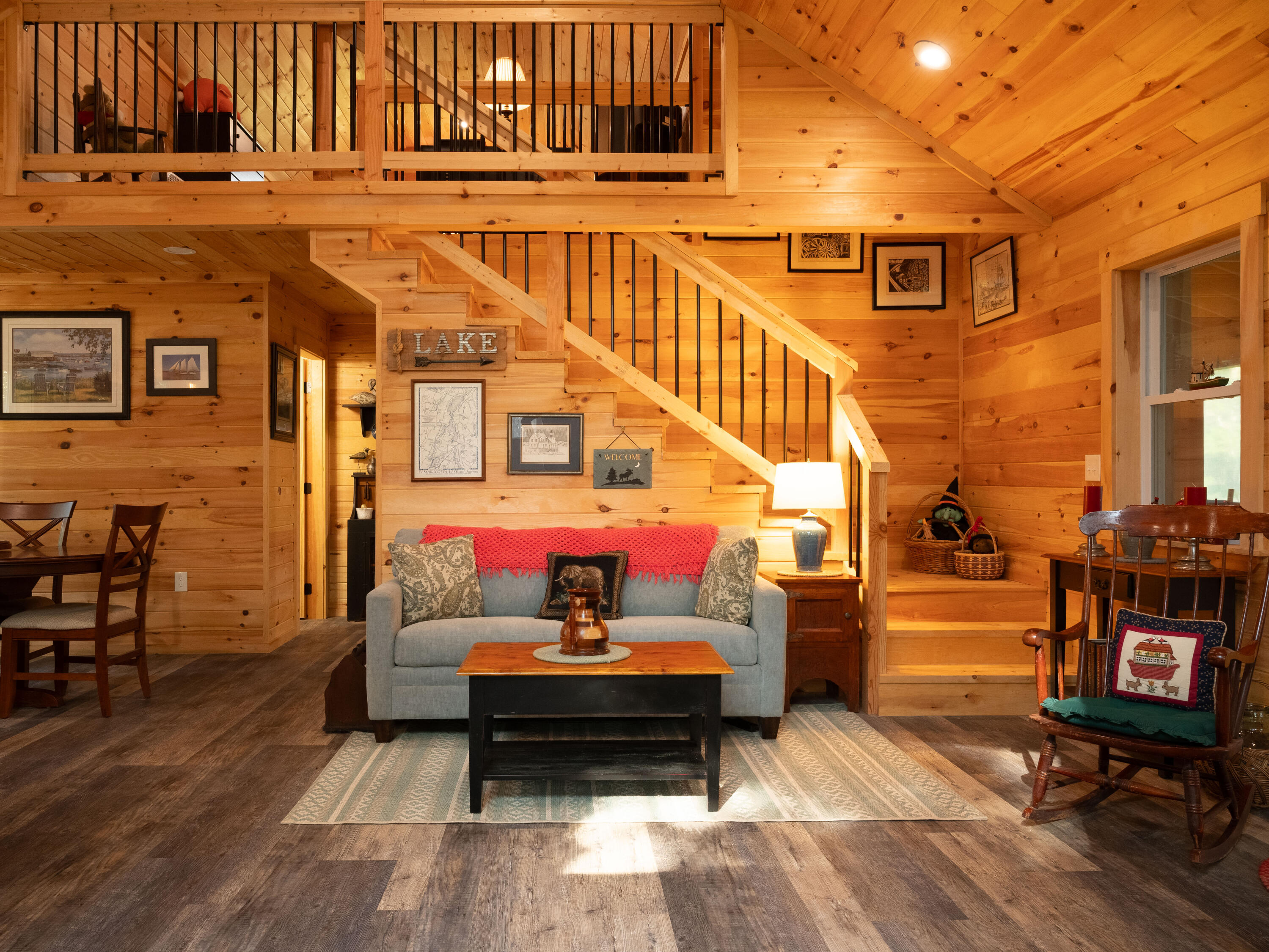 320 Hinks Rd-4