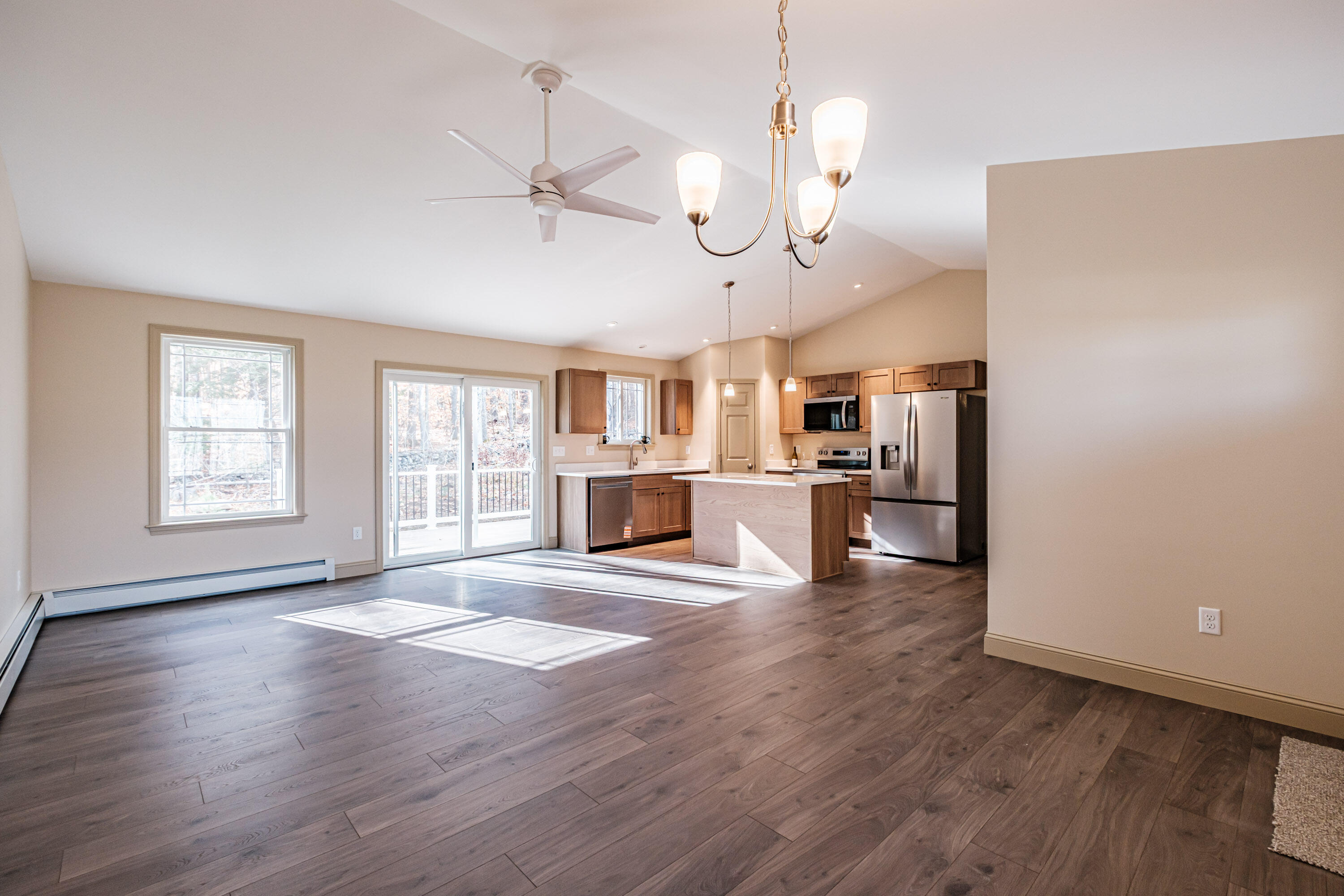 33 Woodbrey Lane, Standish, ME, 04084