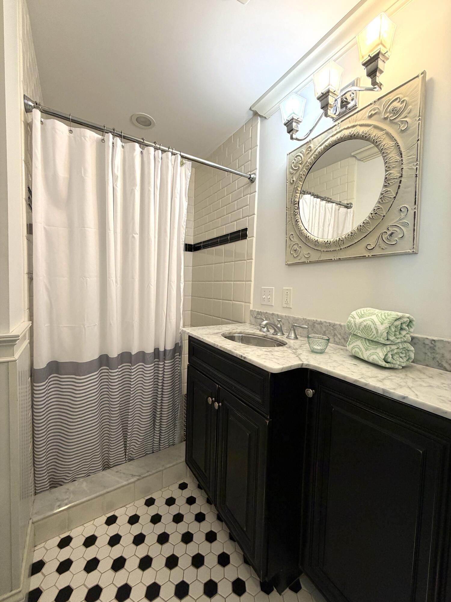 107 Bay View Street, Camden, ME, 04843