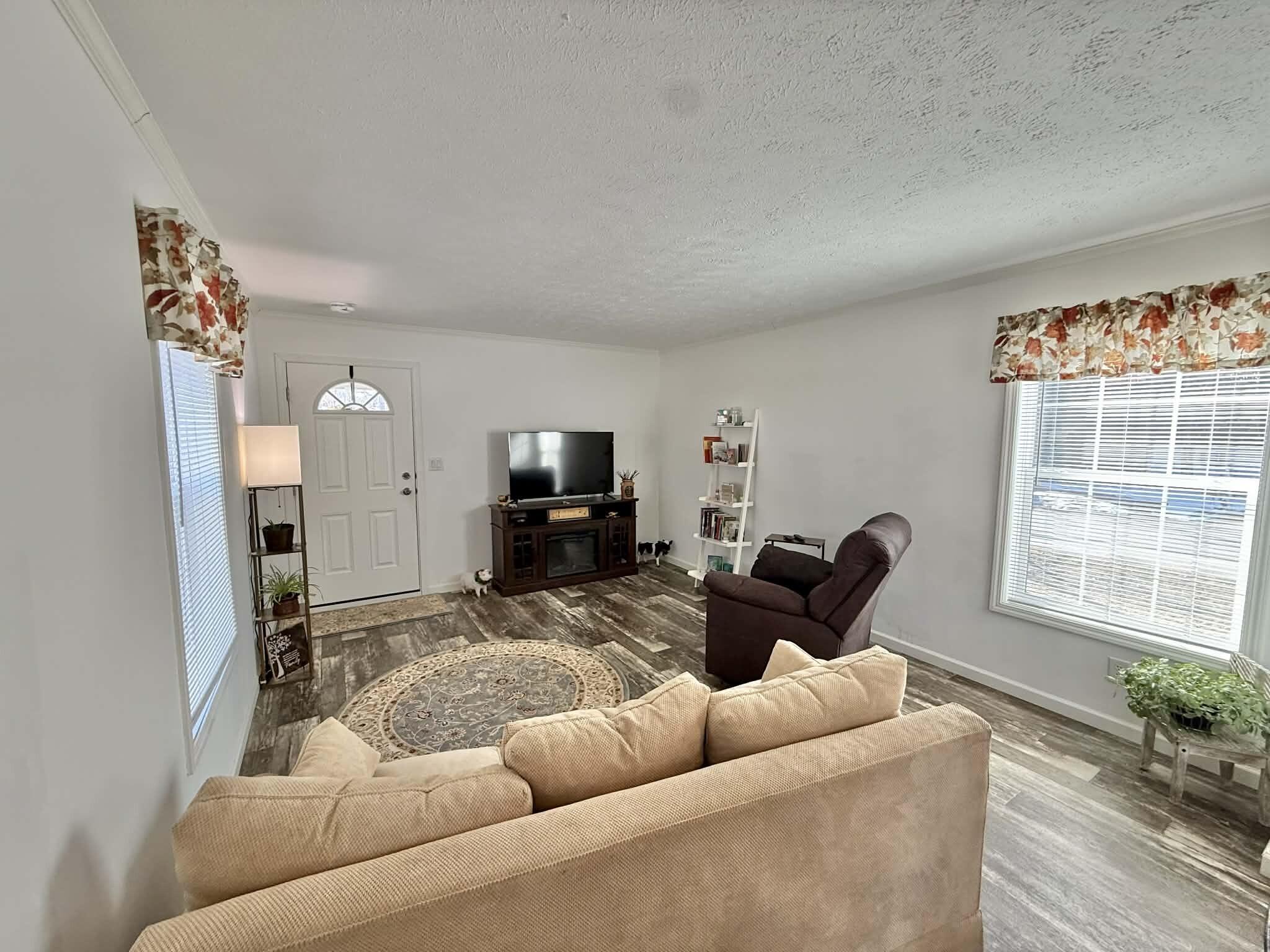 14 & 16 Hayden Avenue, Norway, ME, 04268