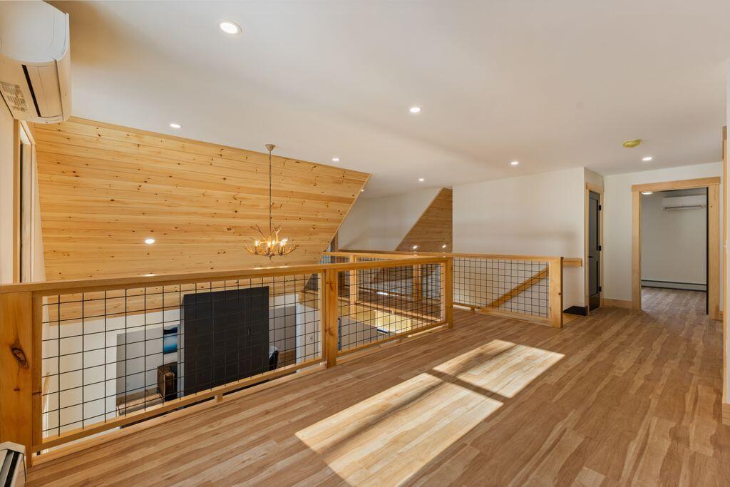 62 East Point Way, Norway, ME, 04268