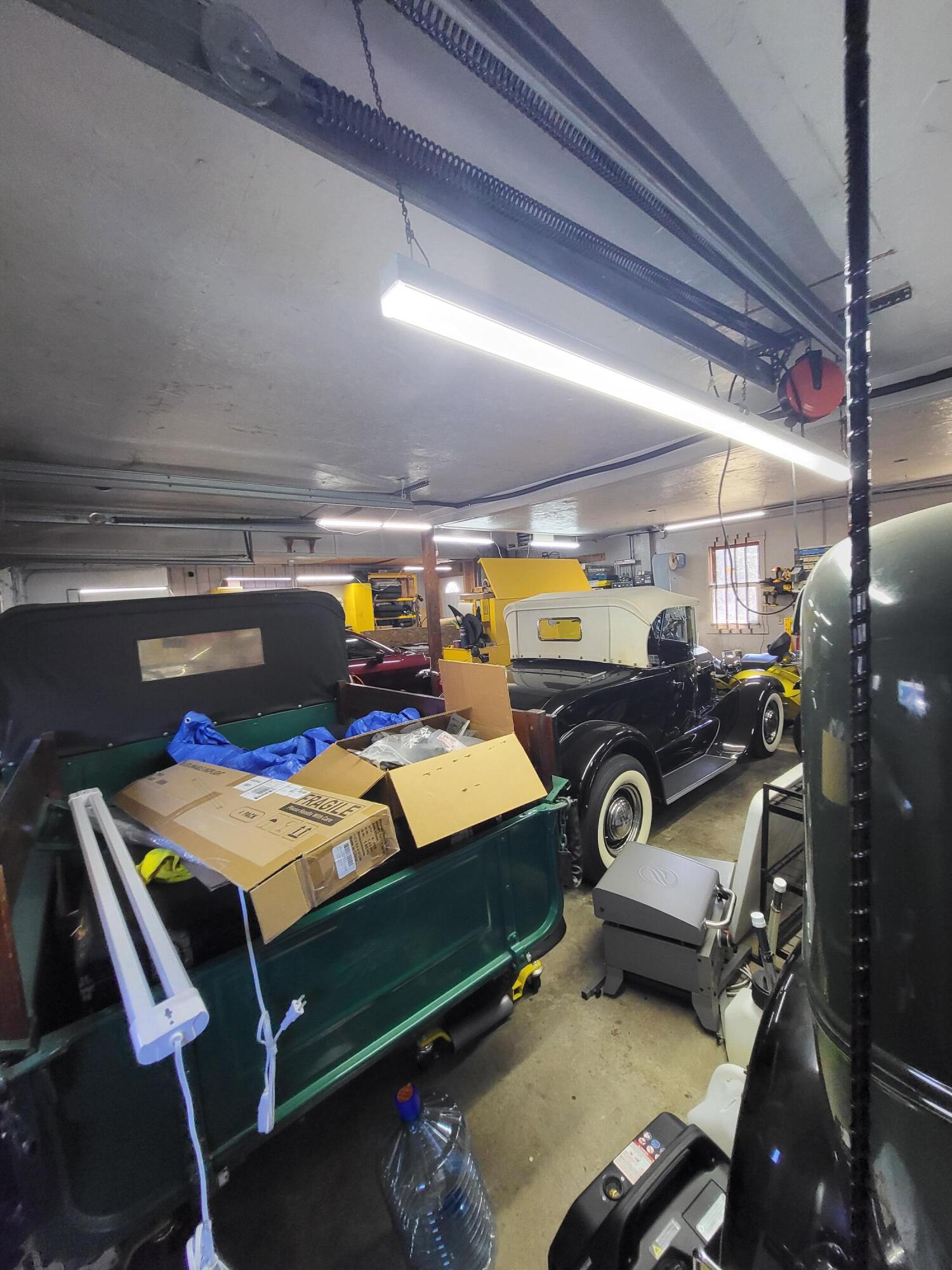 454 Brunswick Avenue, Gardiner, ME, 04345