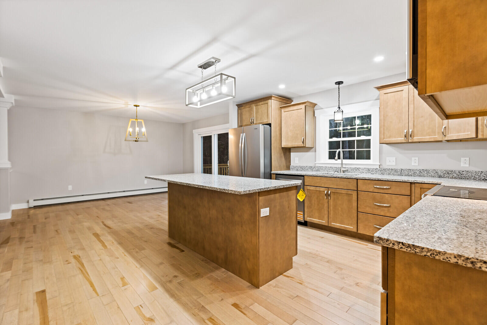 27 Pleasant Road, Sidney, ME, 04330