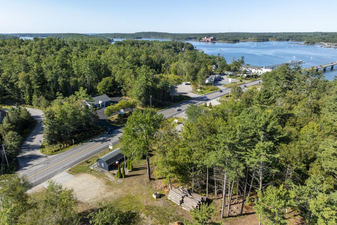 48 US Route 1, Edgecomb, ME, 04556
