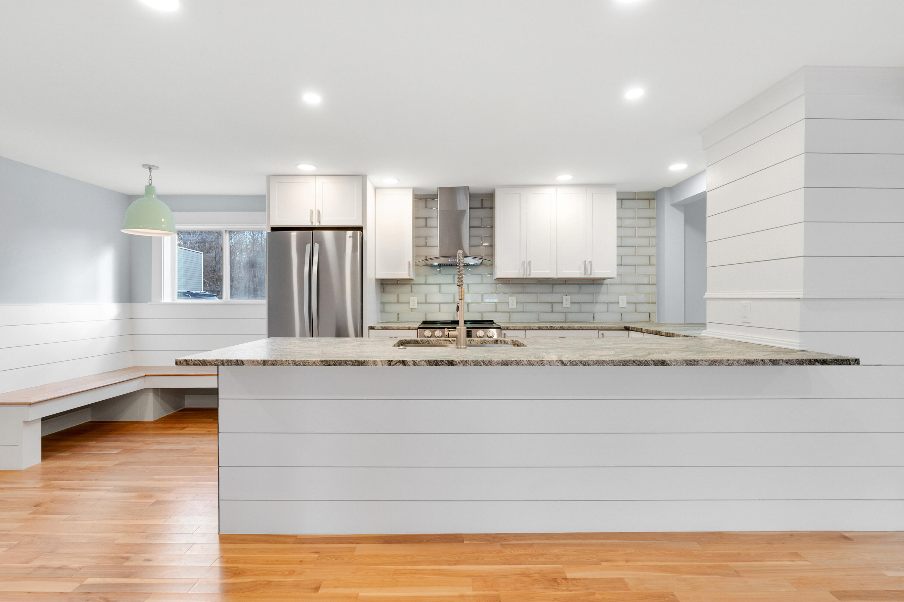 32 Ferry Road