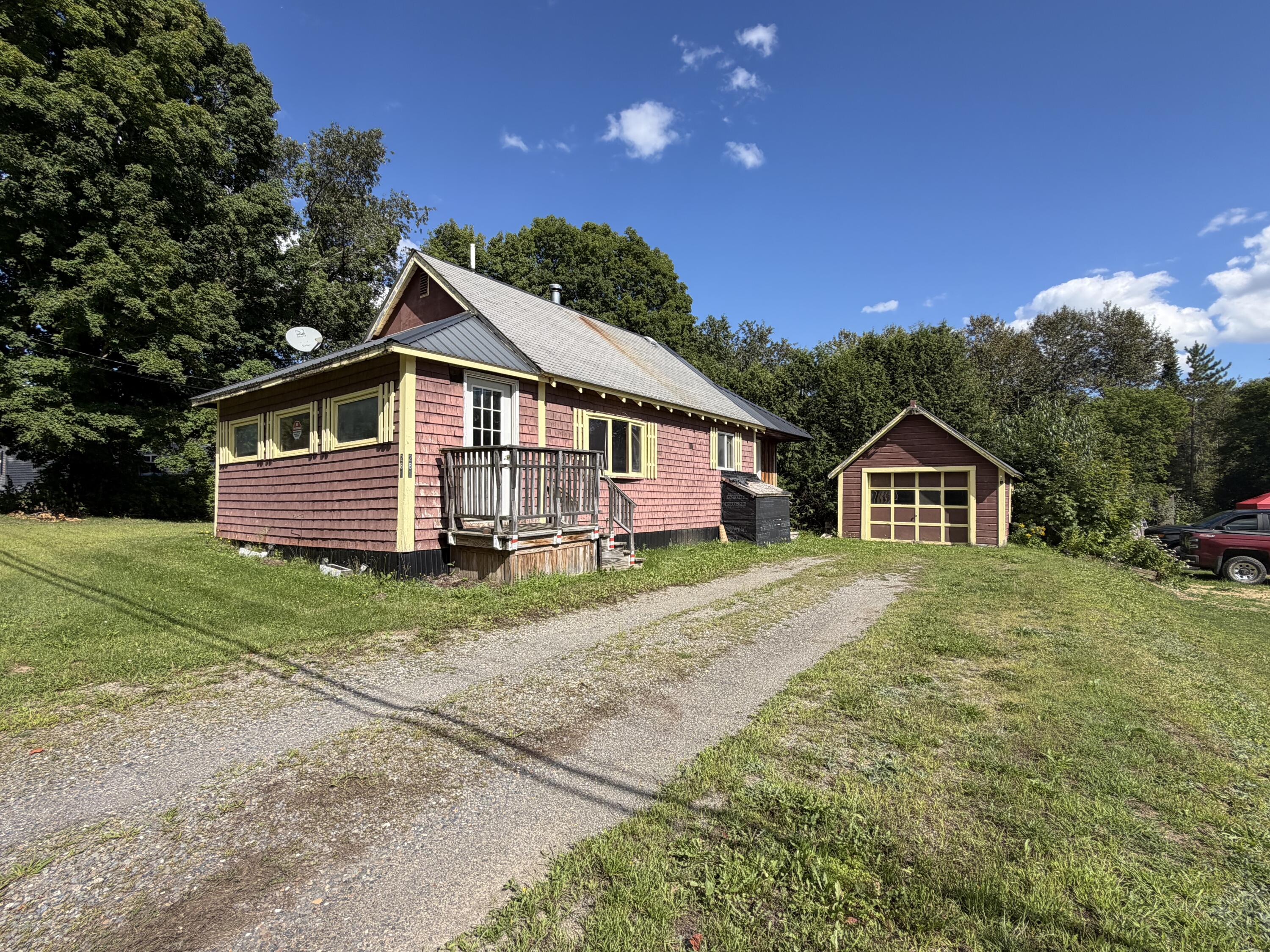 Photo of 281 Foxcroft Road Houlton ME 04730
