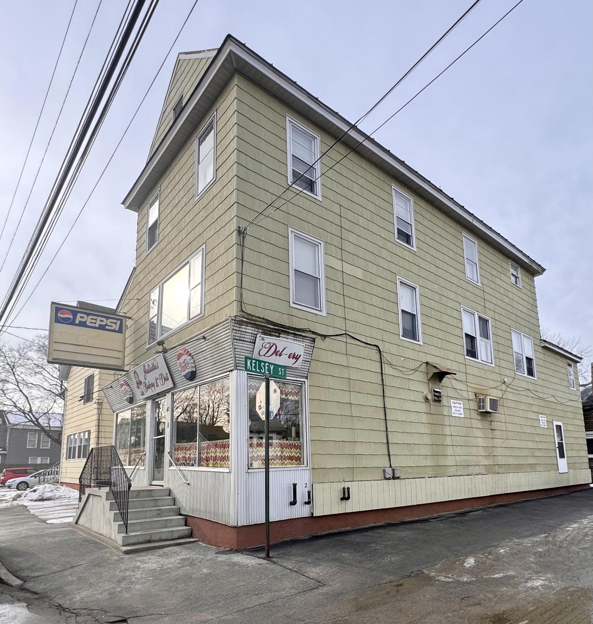 105 Main Street, Bucksport, ME, 04416
