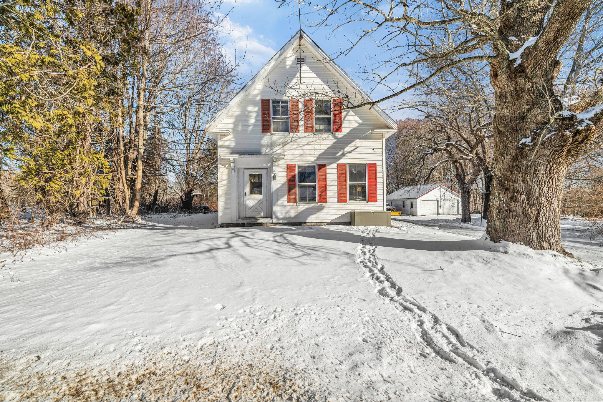 109 Waldoboro Road, Friendship, ME, 04547