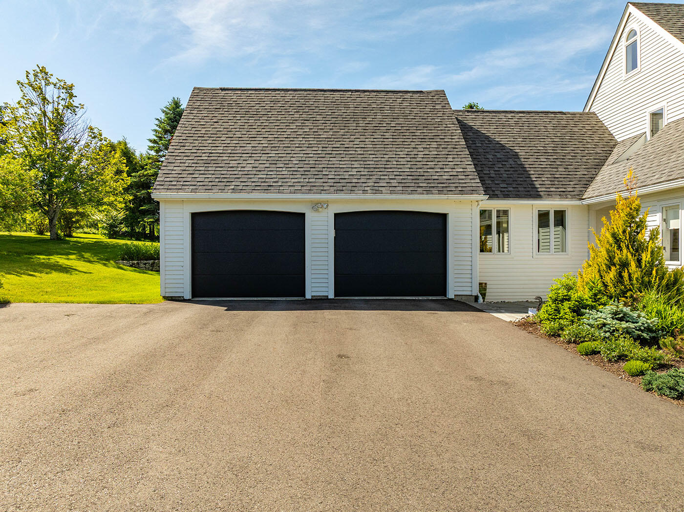 269 Mill Street, Rockport, ME 04856 garage