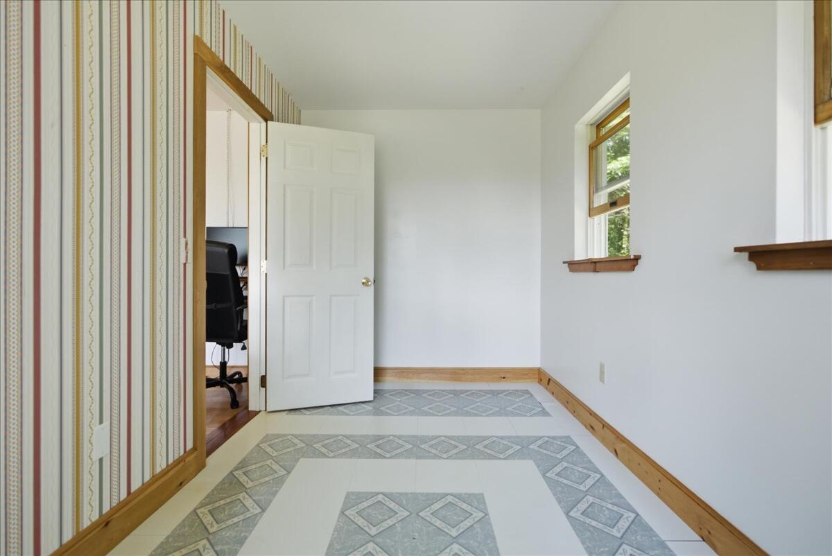 24 Bradeen Road, Sumner, ME 04292 59-DSC04531