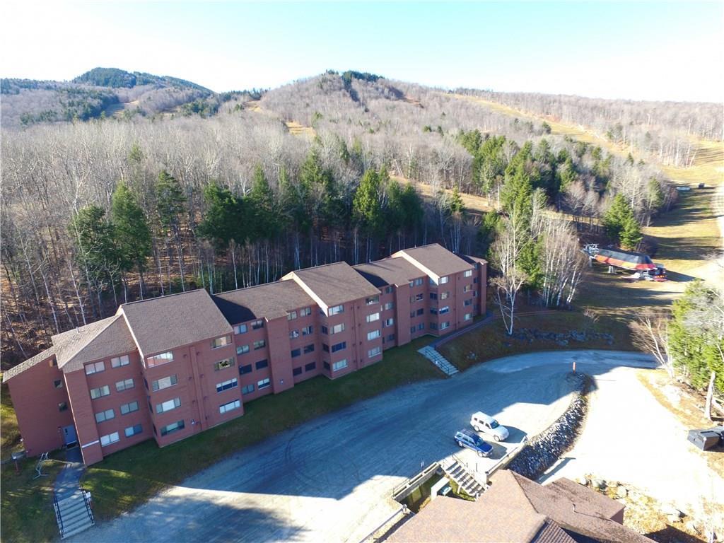 367 Skiway Road #III-103, Newry, ME, 04261