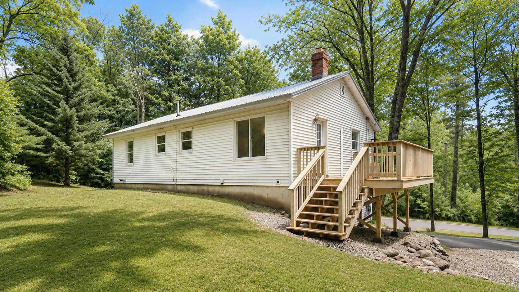 152 Blake Road, Standish, ME 04084 152 Blake Road Standish Maine (5)