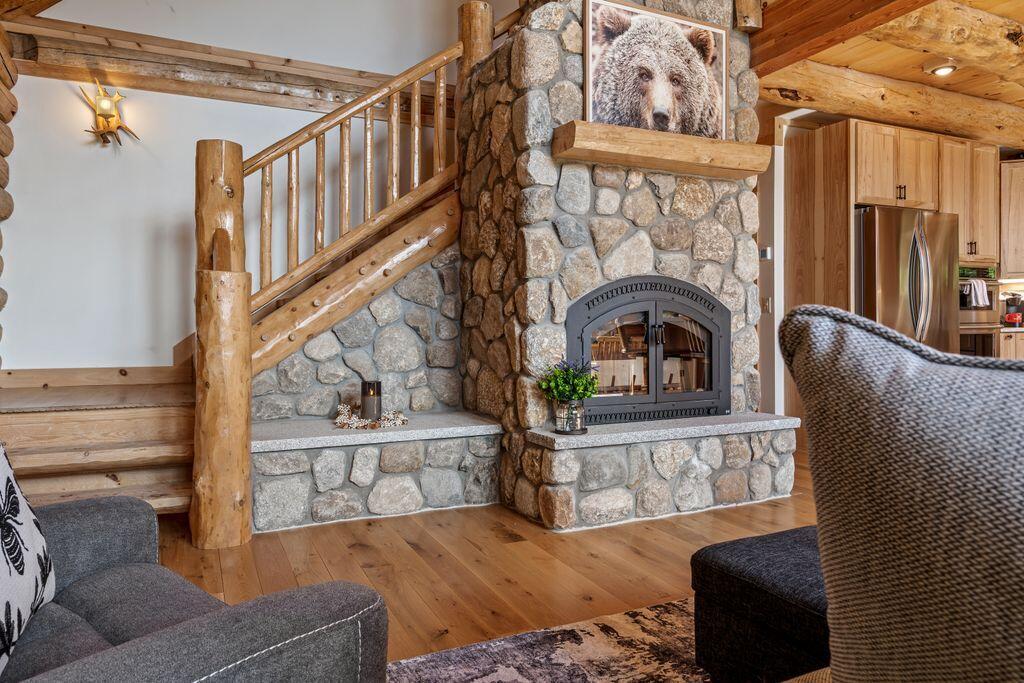 366 Glades View Avenue, Newry, ME, 04261