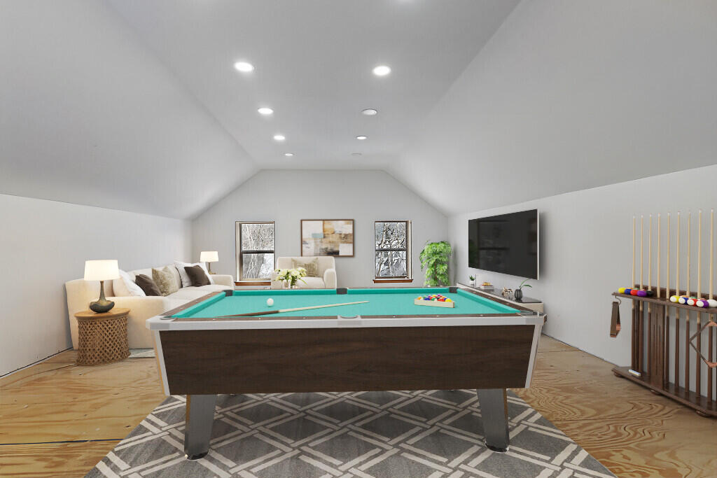 903 Western Avenue, Manchester, ME, 04351