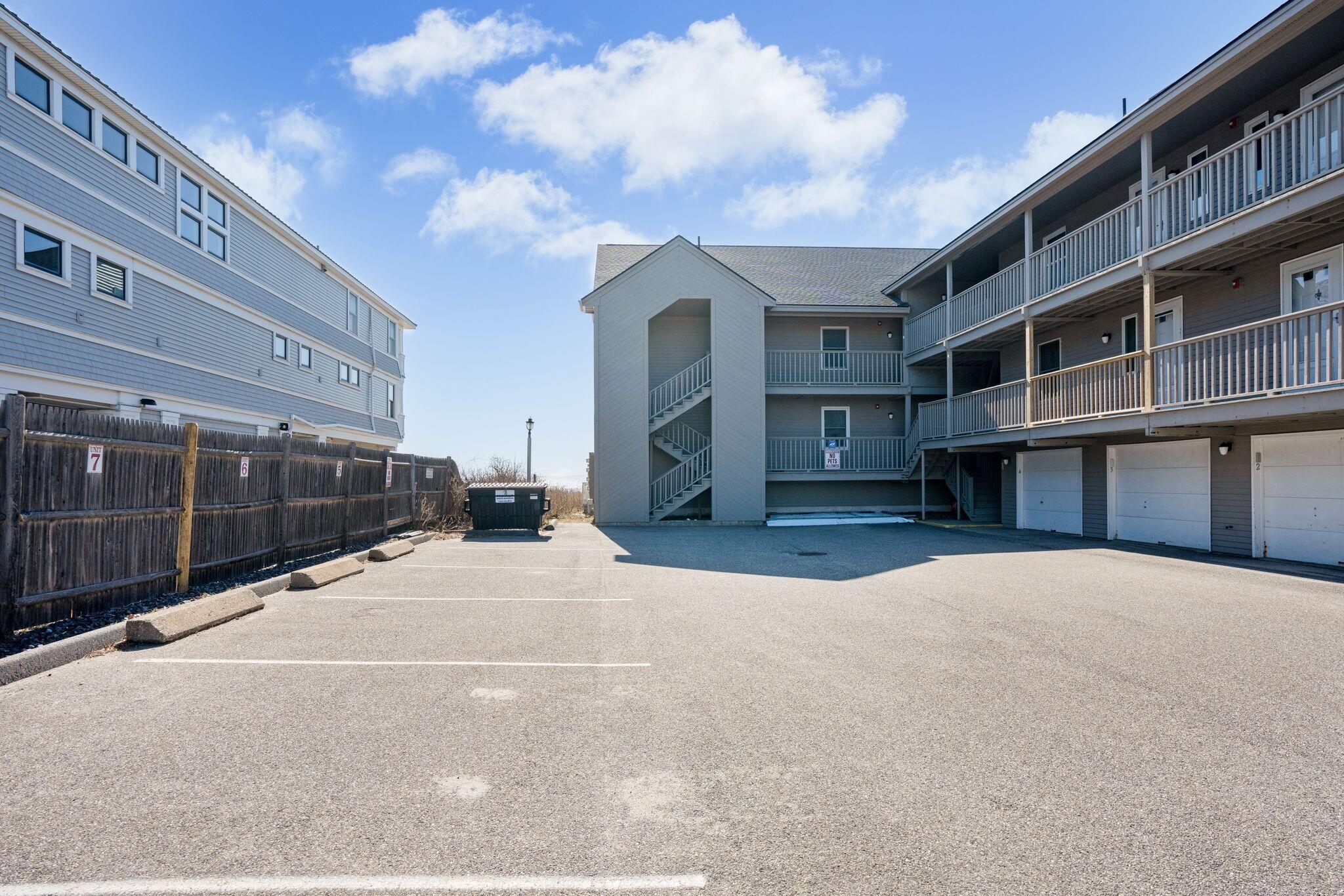 105 E Grand Avenue 7