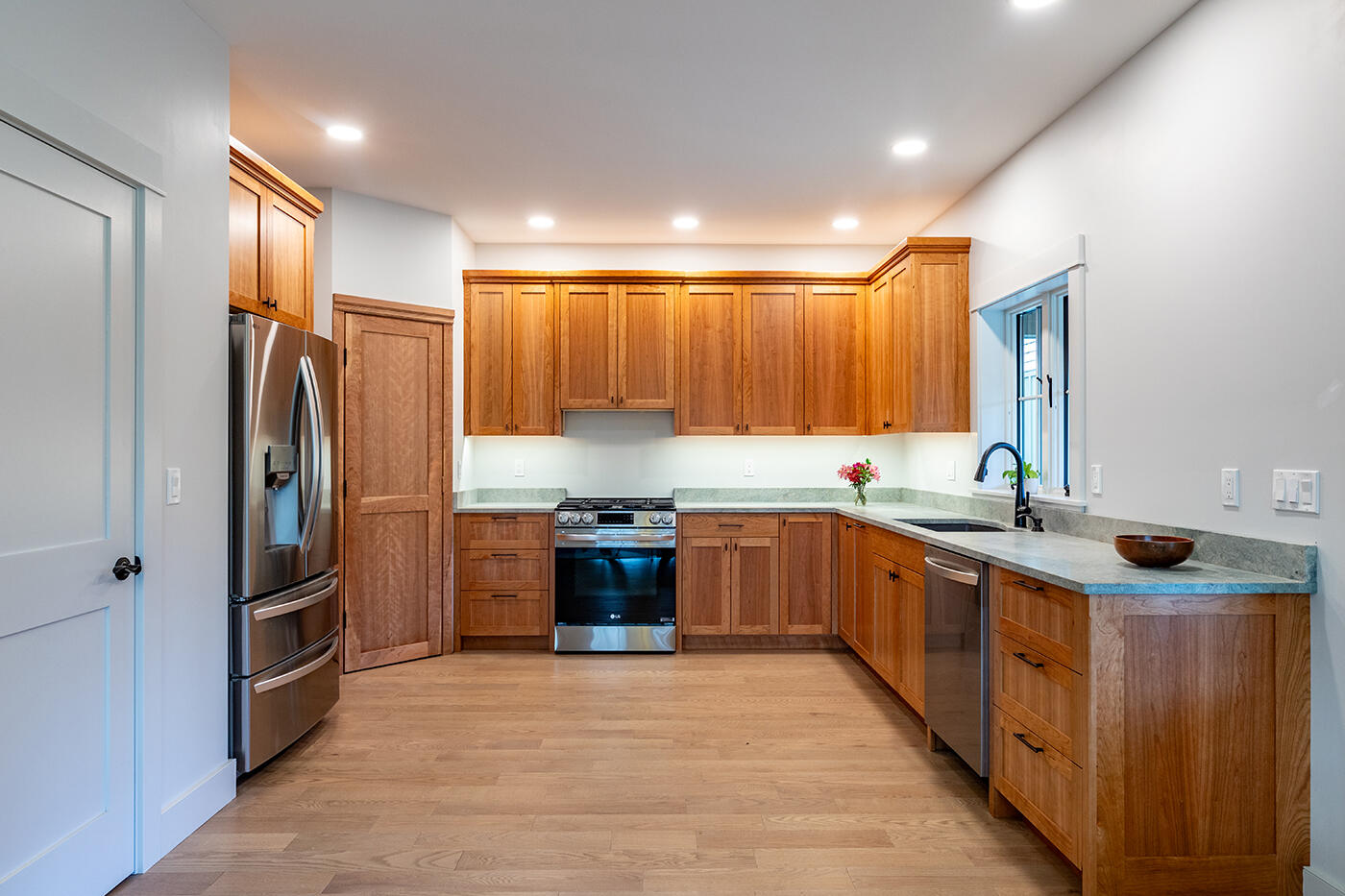 185 Glenwood Lane, Northport, ME, 04849