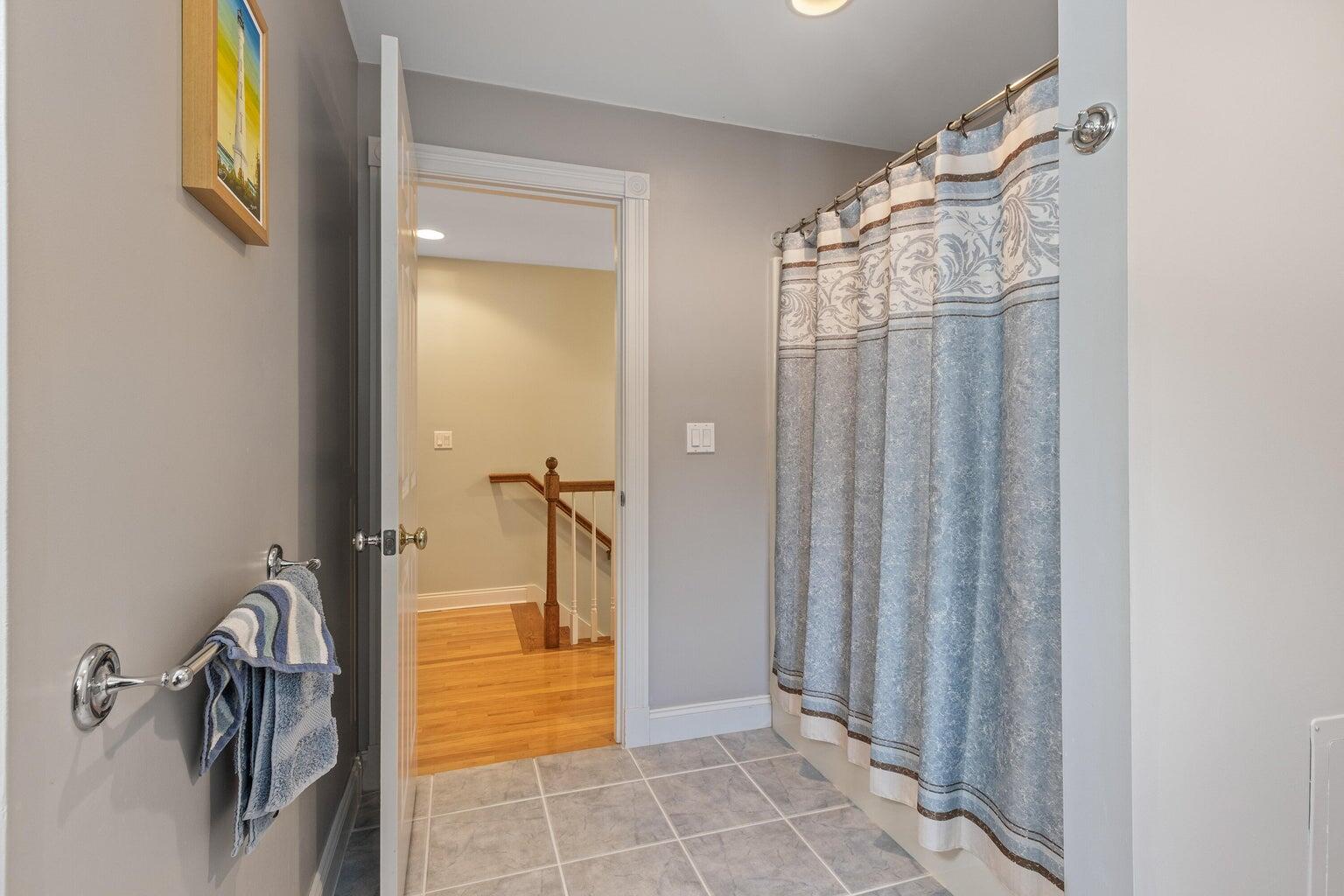 51 Old Field Road, Yarmouth, ME, 04096