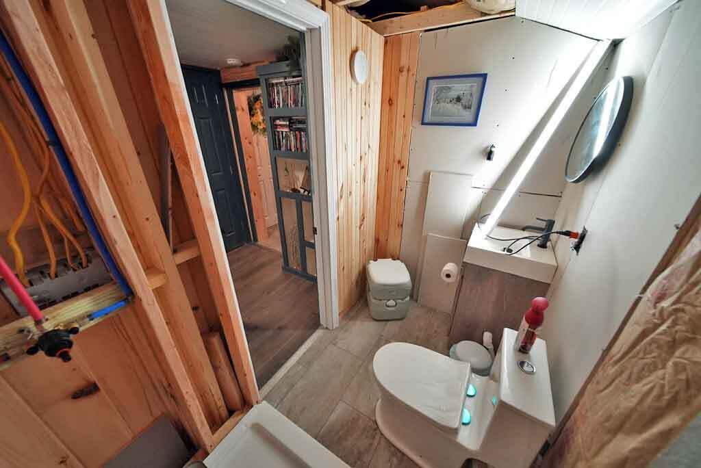 bathroom-construction-me-ca