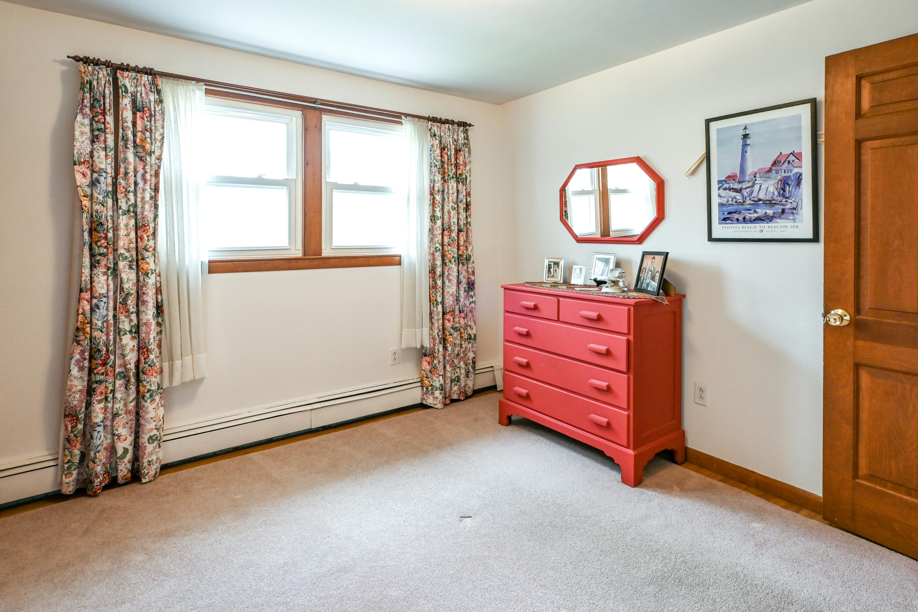 31 Vernon Road, Cape Elizabeth, ME, 04107