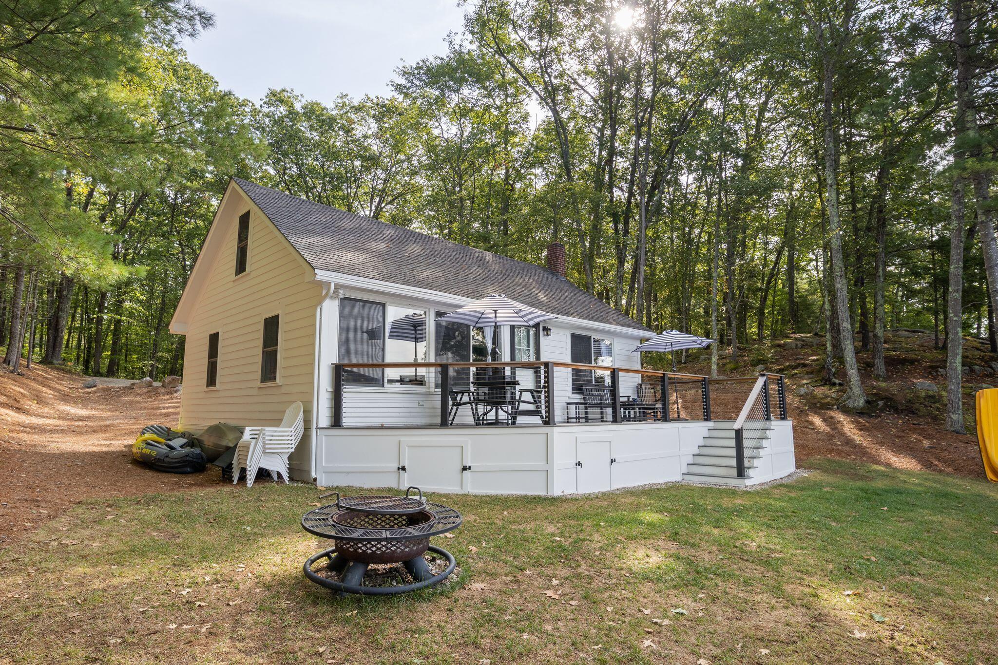 391 Main Road, Islesboro, ME, 04848