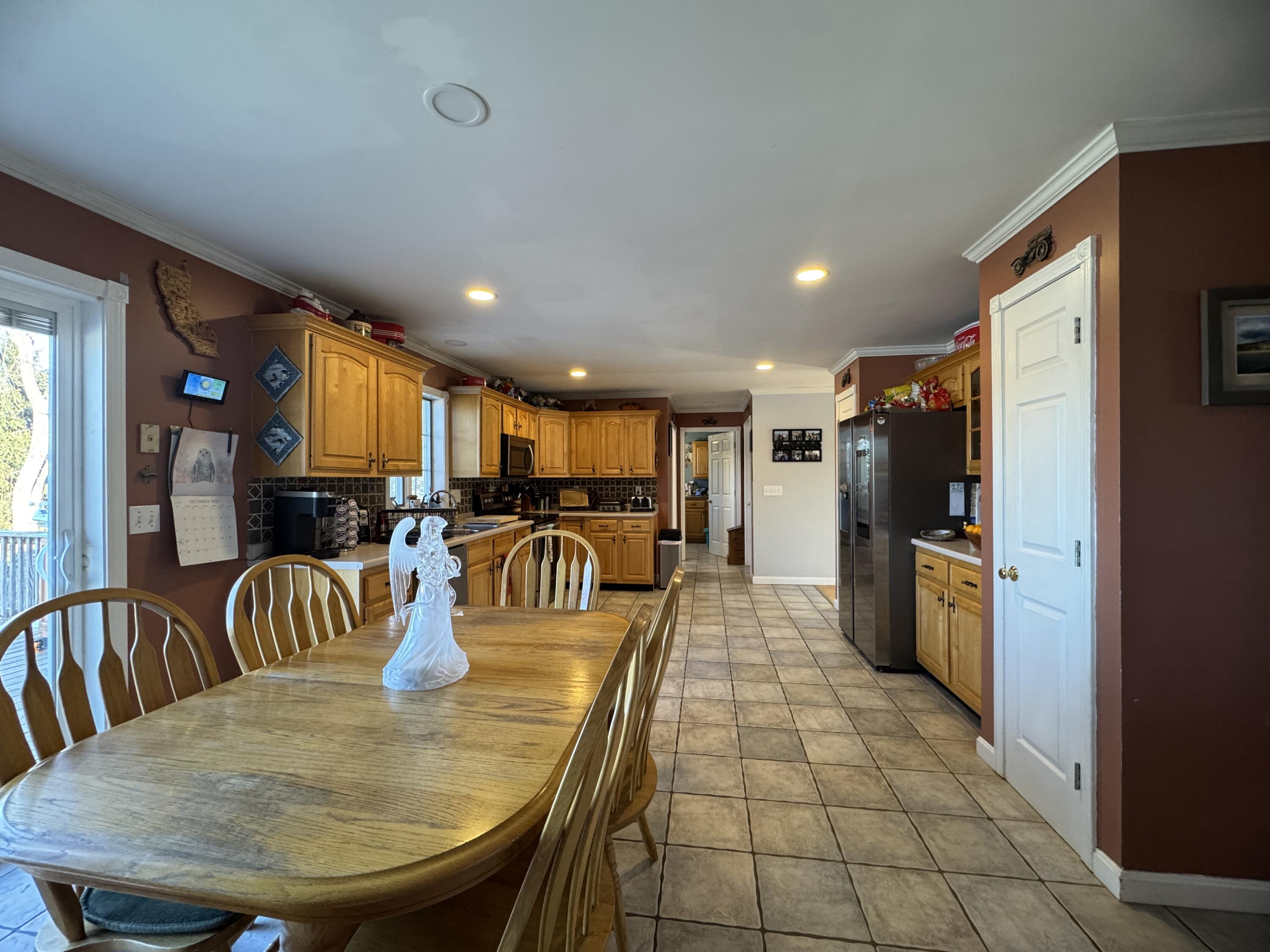 387 Exeter Road, Corinth, ME, 04427