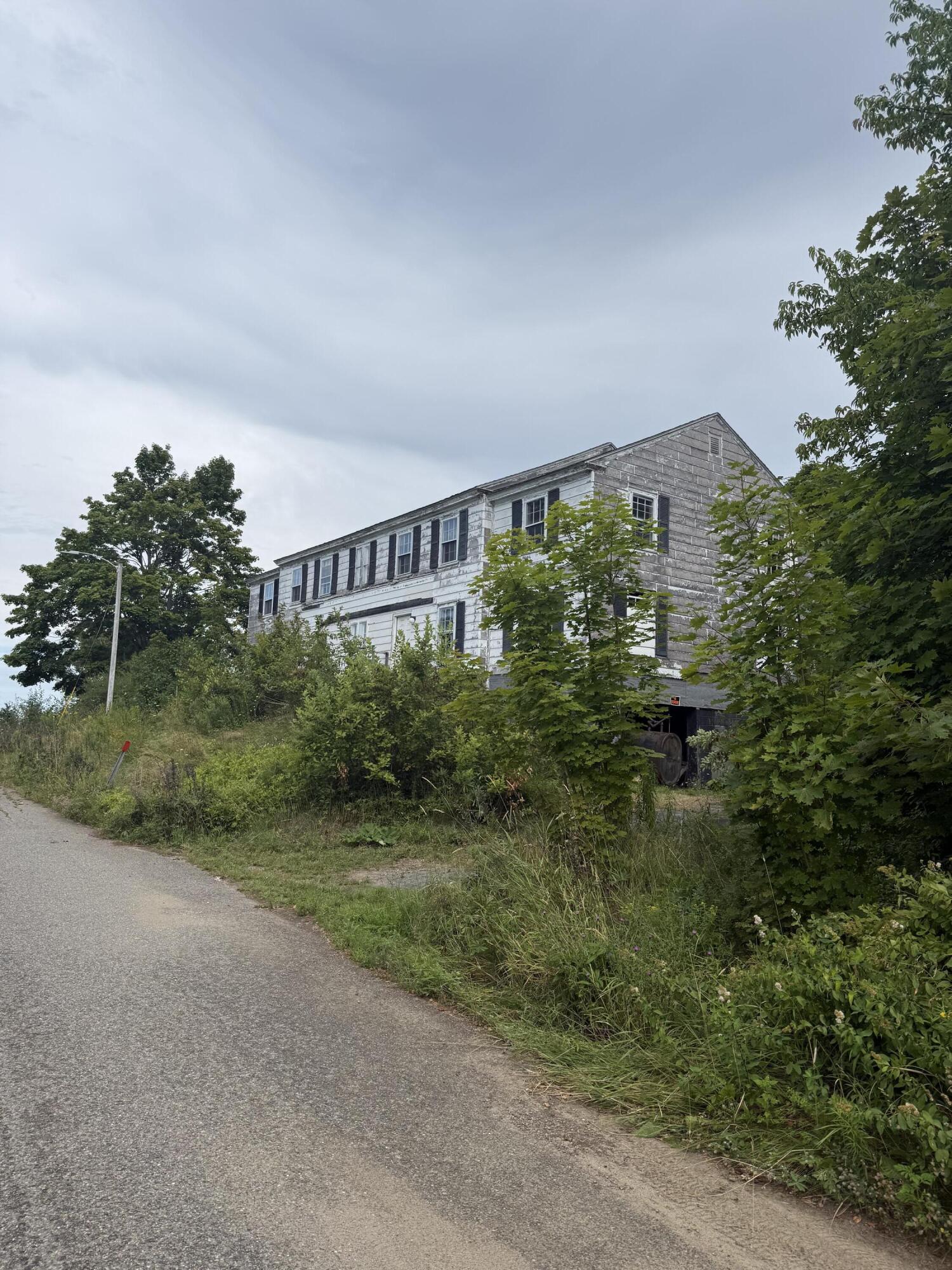 Photo of 9 Snyder Road Eastport ME 04631