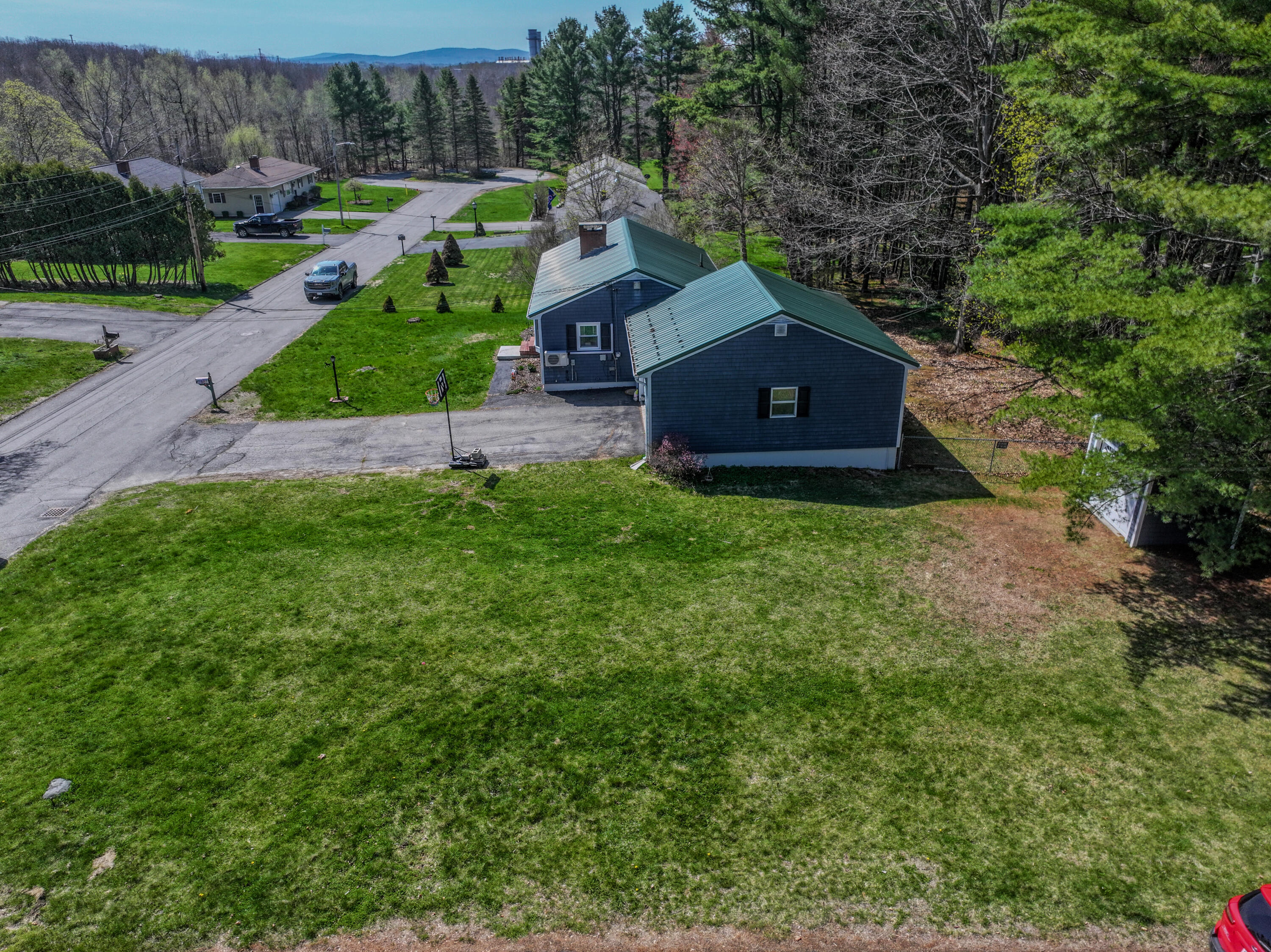 25 Arbor Drive, Veazie, ME, 04401