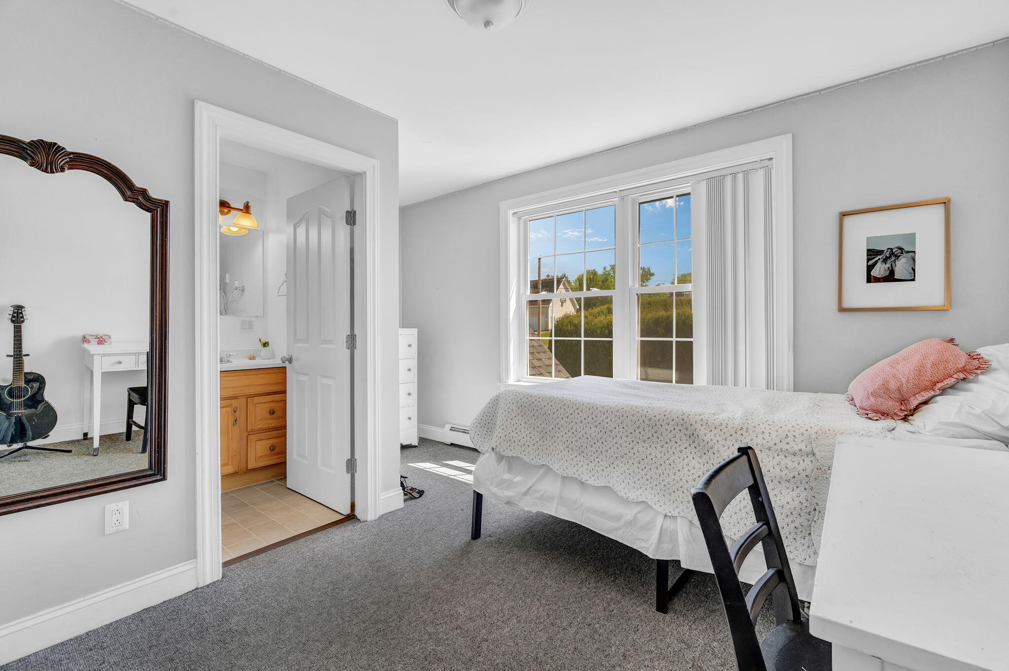 62-web-or-mls-40-hillview-dr
