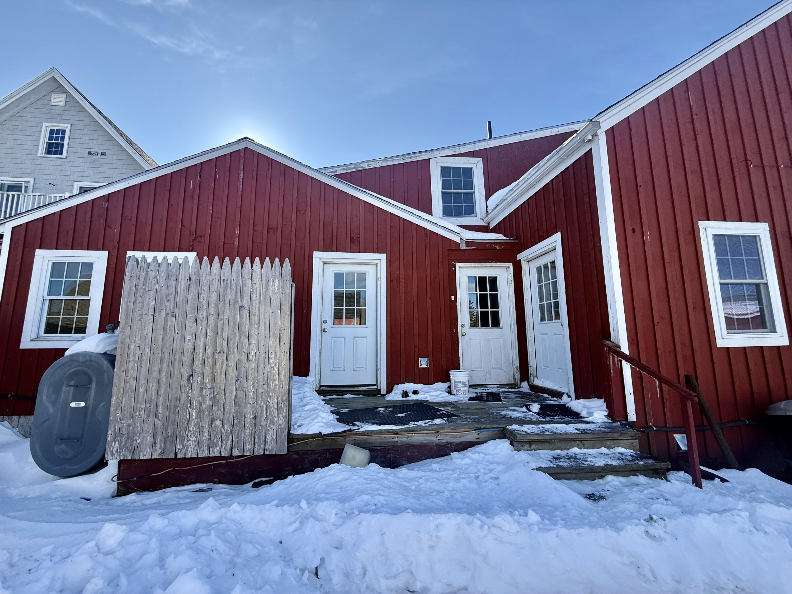 54 W Main Street, Vinalhaven, ME, 04863