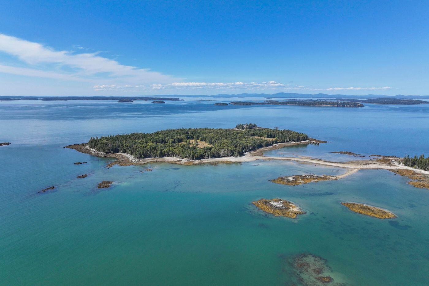 Lot 001 Sheephead Island, Deer Isle, ME, 04627