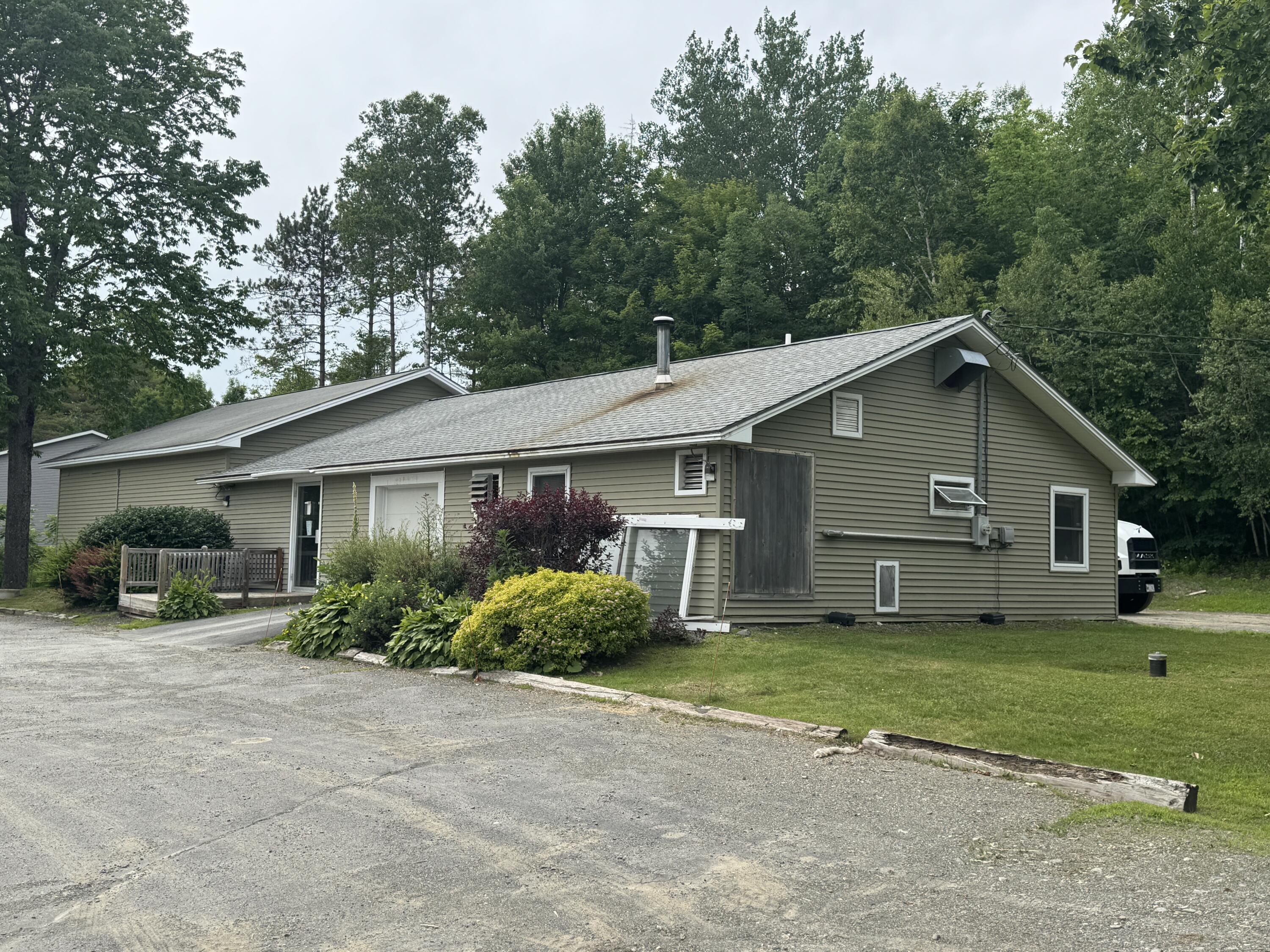 1225 W Main Street, Dover-foxcroft, ME, 04426