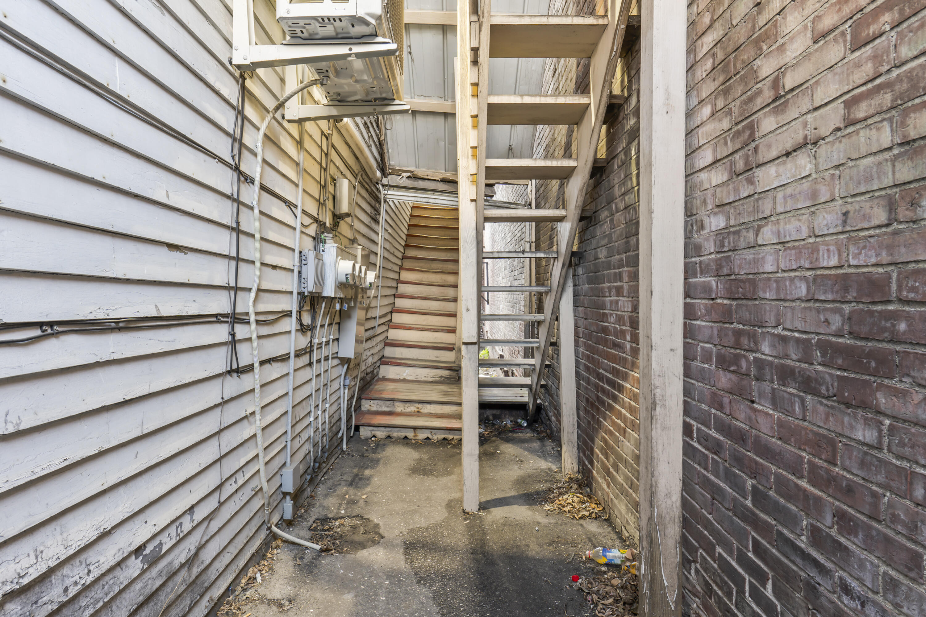 337 Lisbon Street, Lewiston, ME, 04240