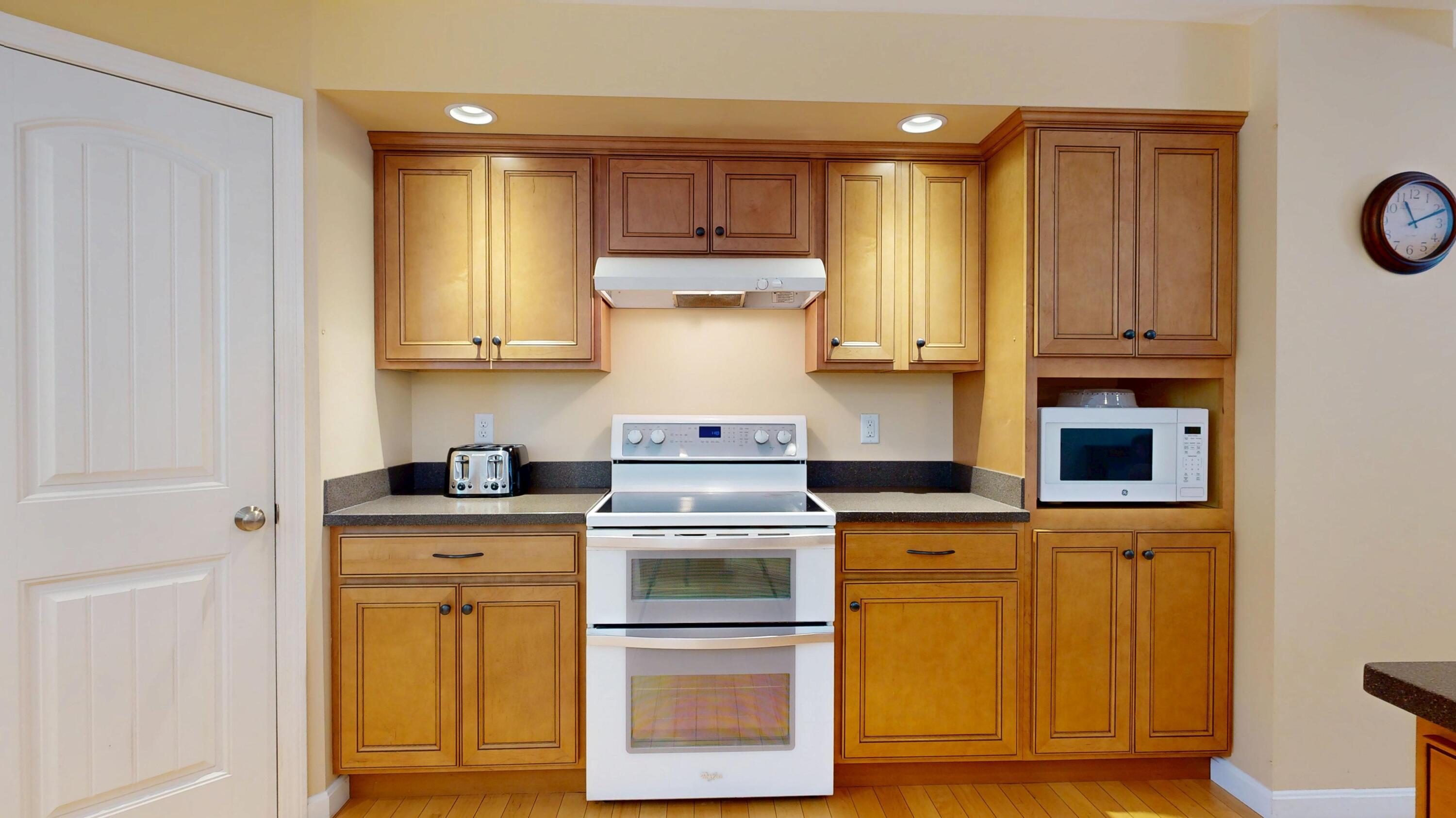 141 Bradbury Road, Lewiston, ME, 04240