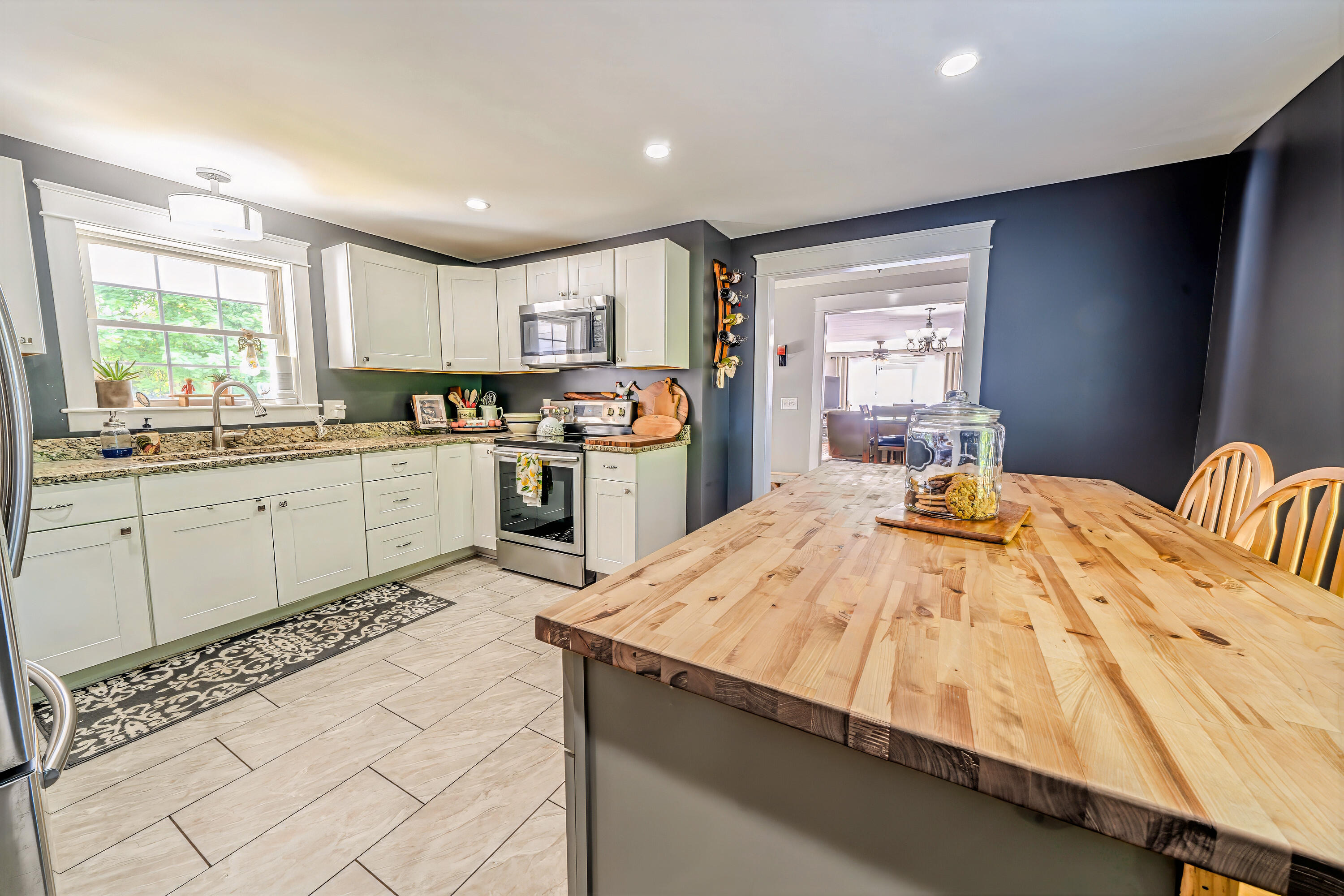 304 N Main Road N, Hampden, ME, 04444