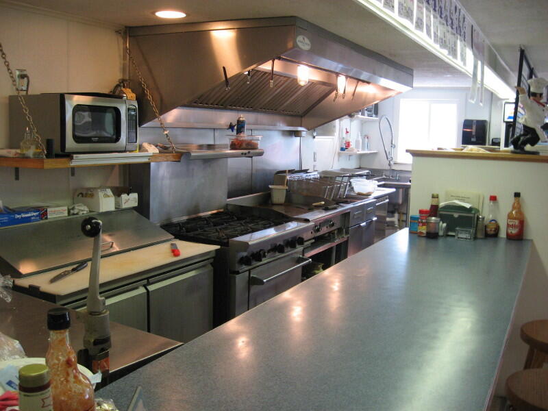 10 Shore Road, York, ME, 03909