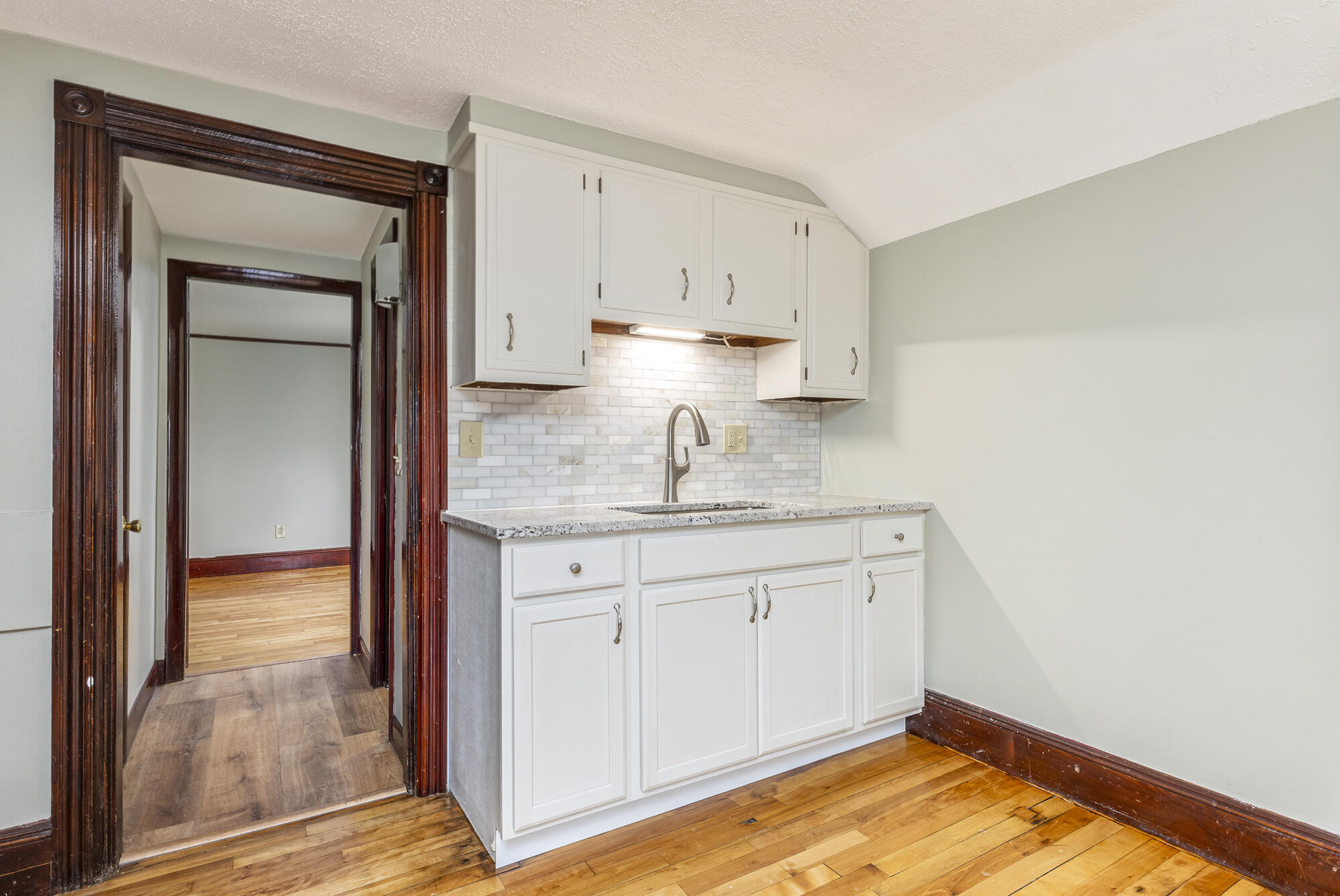 44 Warren Avenue, Cape Elizabeth, ME 04107 44 Warren Unit#2_48