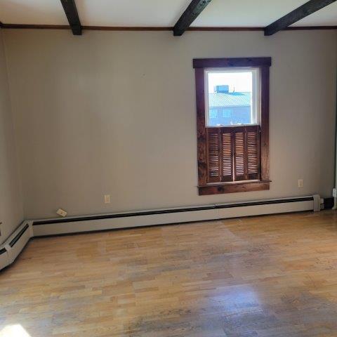 49 W Broadway, Lincoln, ME, 04457